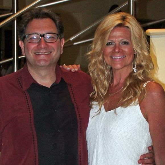 Meet your Posher, Dara - Picture 1 of 1